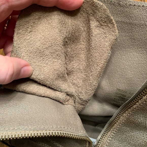 STEVE Madden Boots, size 8-8.5 - Picture 13 of 15